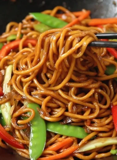 Delicious bowl of Lo Mein noodles with vegetables and shrimp