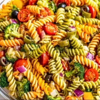Colorful and fresh pasta salad with vegetables in a bowl